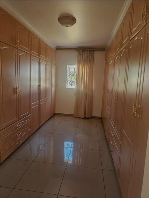 5 Bedroom Property for Sale in Mmabatho North West